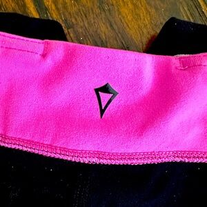 IVIVVA Capri Leggings Girls Size 14 Black